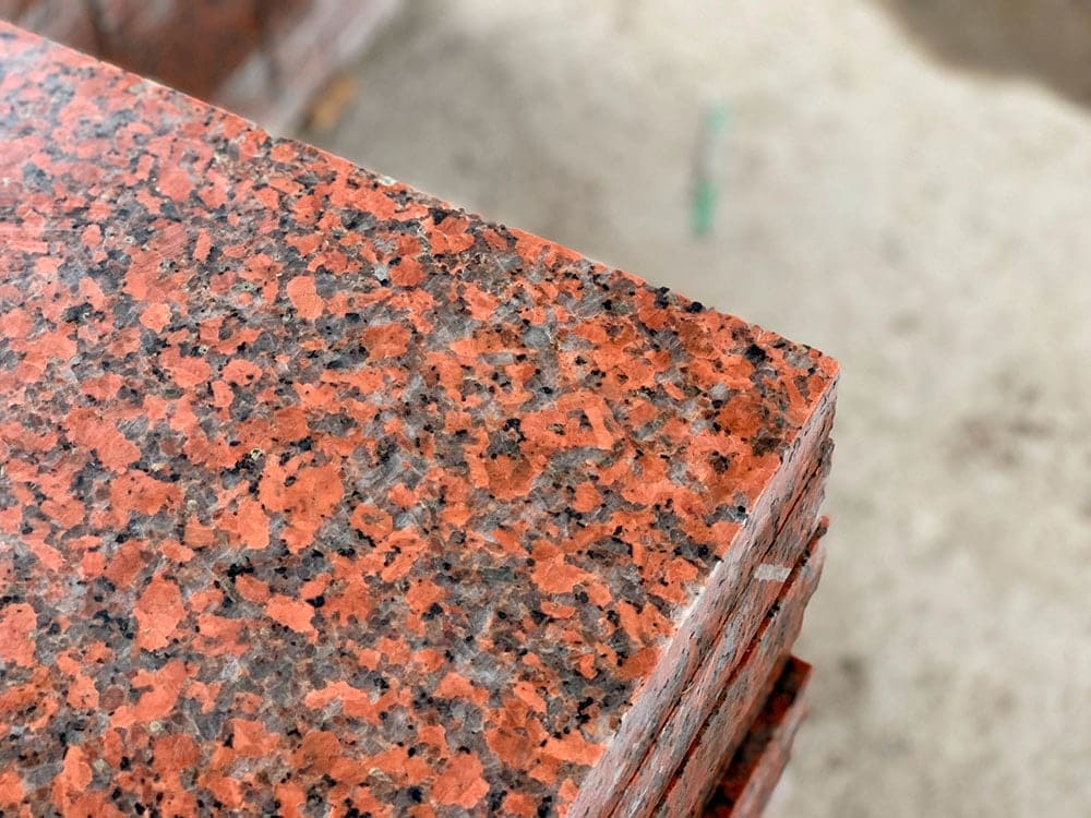 Купить красный гранит Maple Red оптом с доставкой по России от поставщика Стоко фото 1