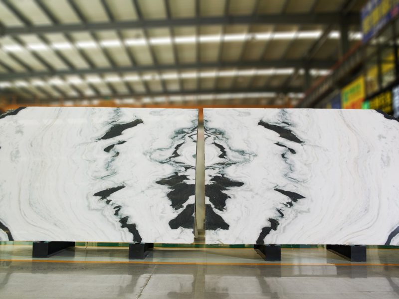 panda-white-3
