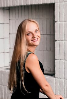 СВЕТЛАНА РАГУЛИНА
