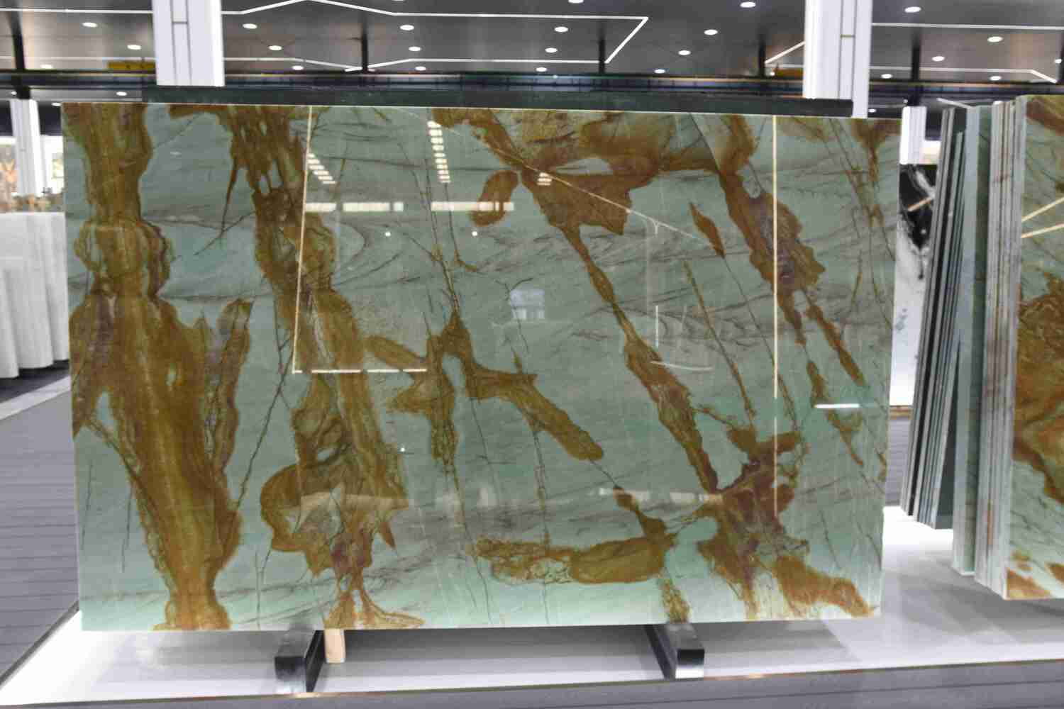 kvarcit-tiffany-green-foto-2 Кварцит Tiffany Green от поставщика Стоко фото №8 из галереи