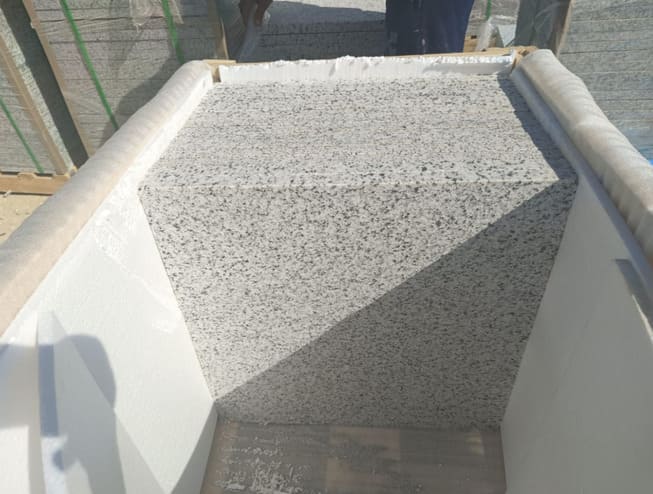 granit-white-halayeb-foto-3 Гранит White Halayeb от поставщика Стоко фото №3 из галереи
