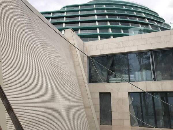 foto-9-fasad Известняк Bianco Visio Limestone от поставщика Стоко фото №9 из галереи